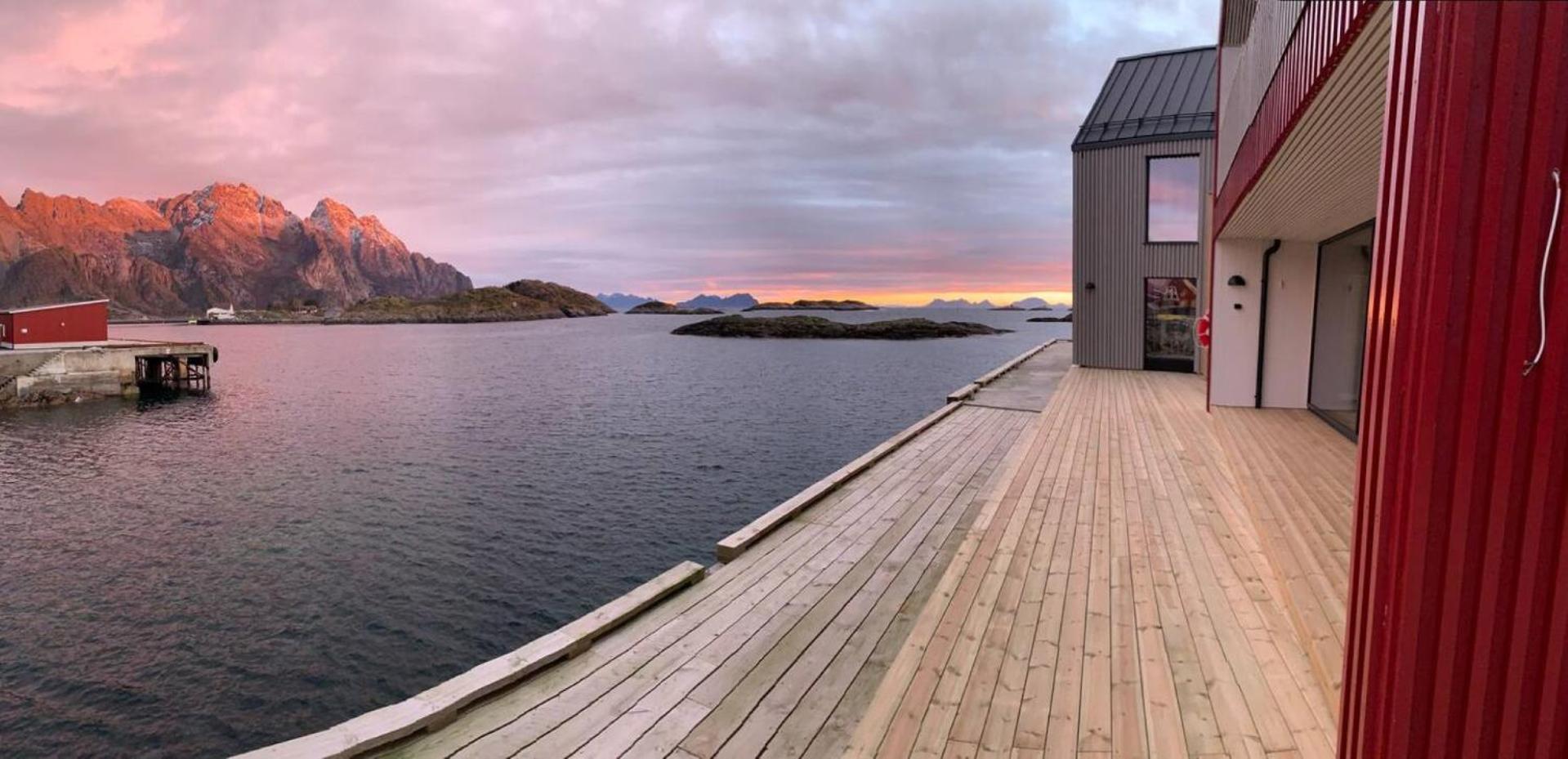 Stor Moderne Leilighet I Henningsvaer, 70 Kvm Ngoại thất bức ảnh